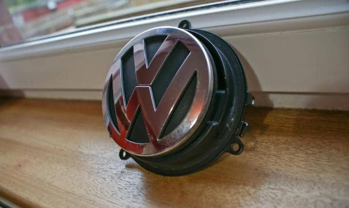 rear badge mk5 golf