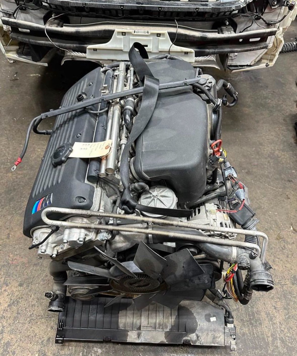 BMW e46 M3 engine