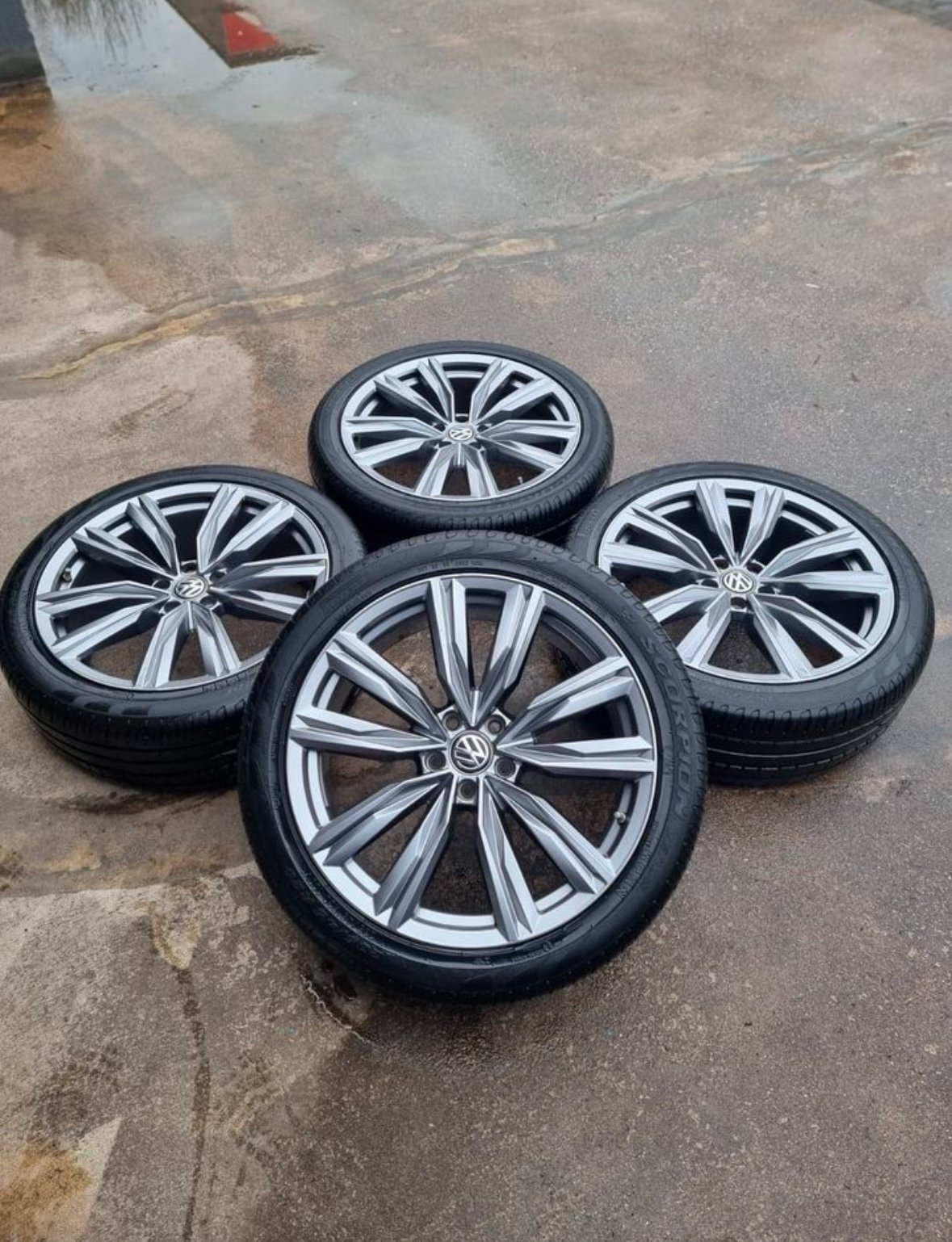original 20-inch aluminum rims Tiguan (2016-2024).