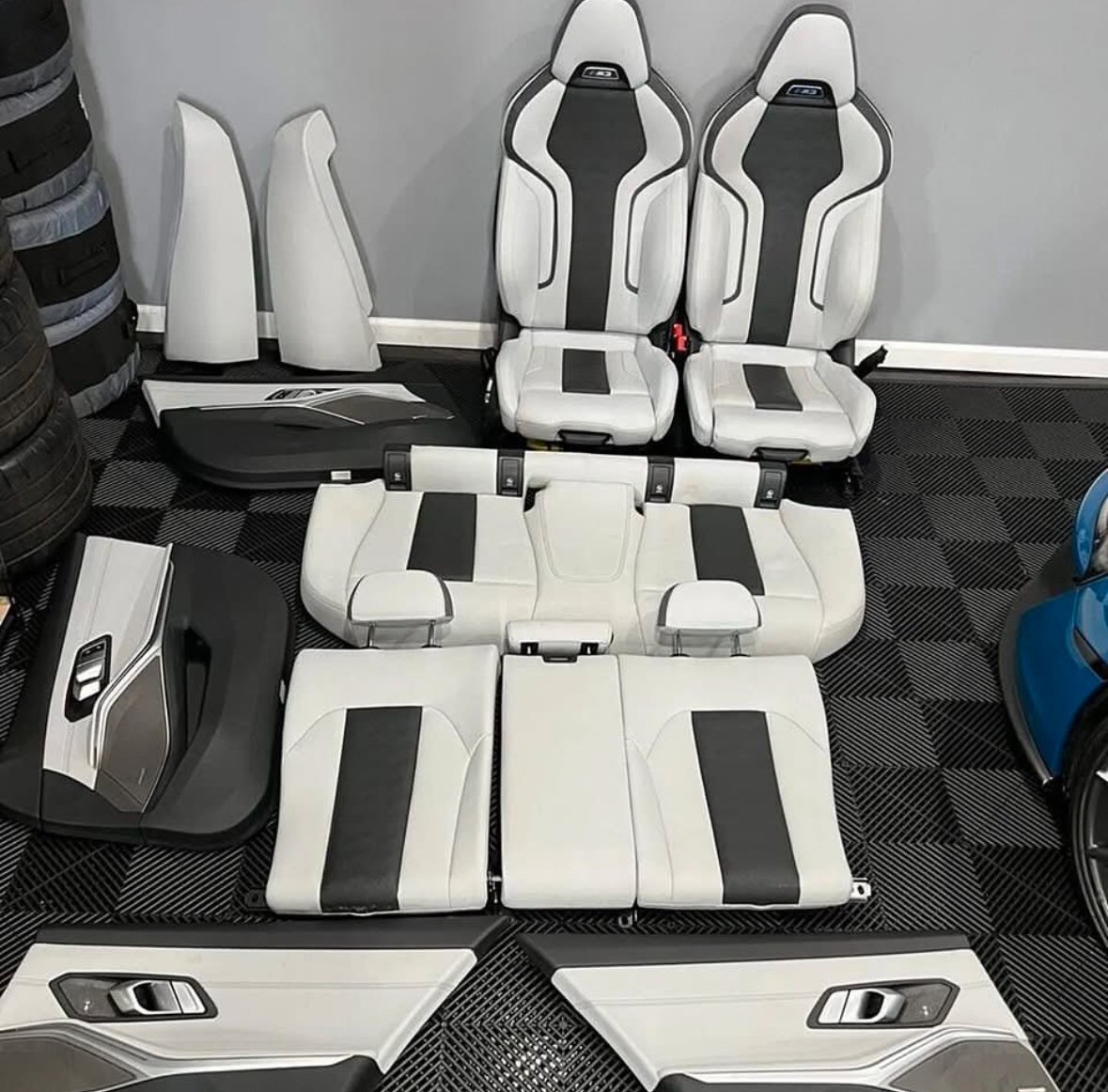 Original front and rear seats for BMW 21-23 G80 M3