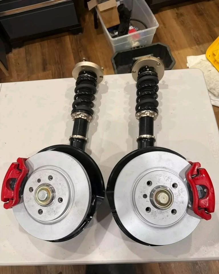 BC Racing Coilovers + Powder Coated Calipers BMW E30