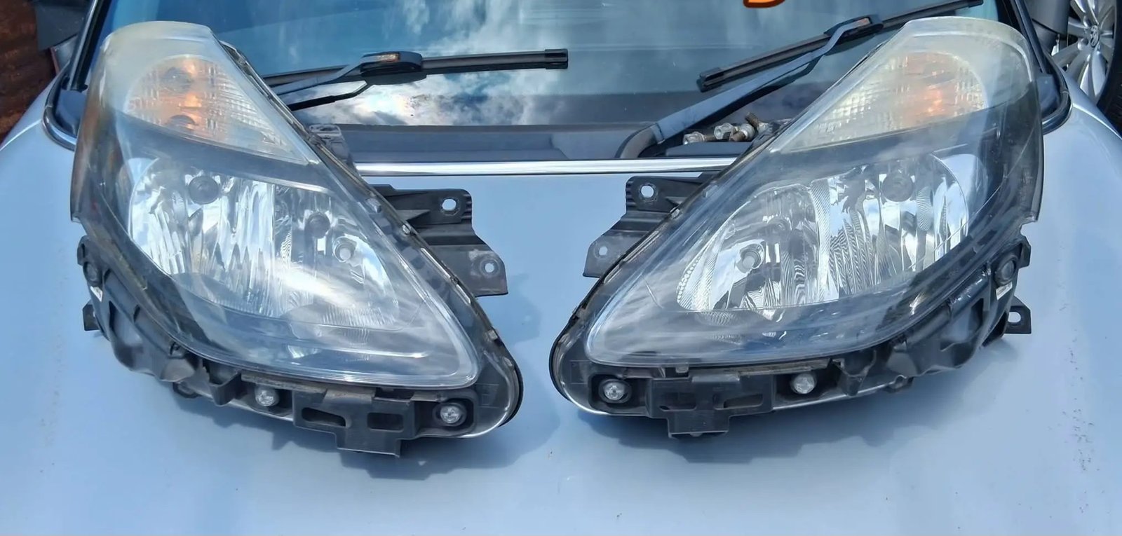 Pair of front headlights Renault Clio 3 RS 200