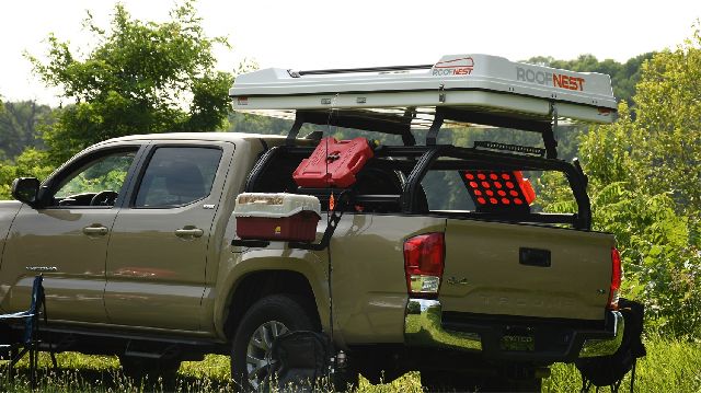 2020 Toyota Tacoma Deck Lid Rack Putco